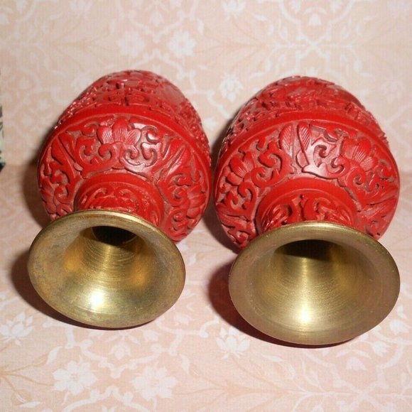 A Pair of Vintage Chinese Cinnabar Lacquer Brass Base Vases 4.25” EXCELLENT - Picture 6 of 6